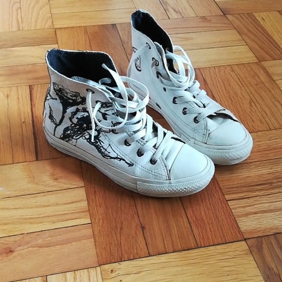 white leather converse size 5
